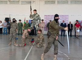 fKt9gIudZyo